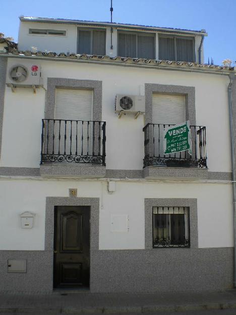 Duplex en Venta2 Ambientes. 3 Dormitorios. 52 m2. Se vende duplex en Villanueva de Córdoba. GIPE.