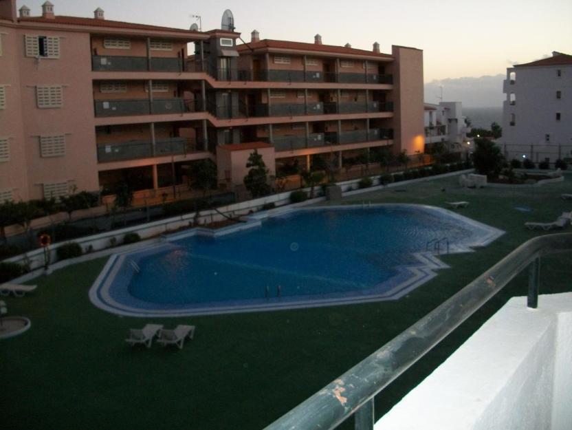 Estudio muy centrico en alquiler los cristianos con piscina 375 euros residencial