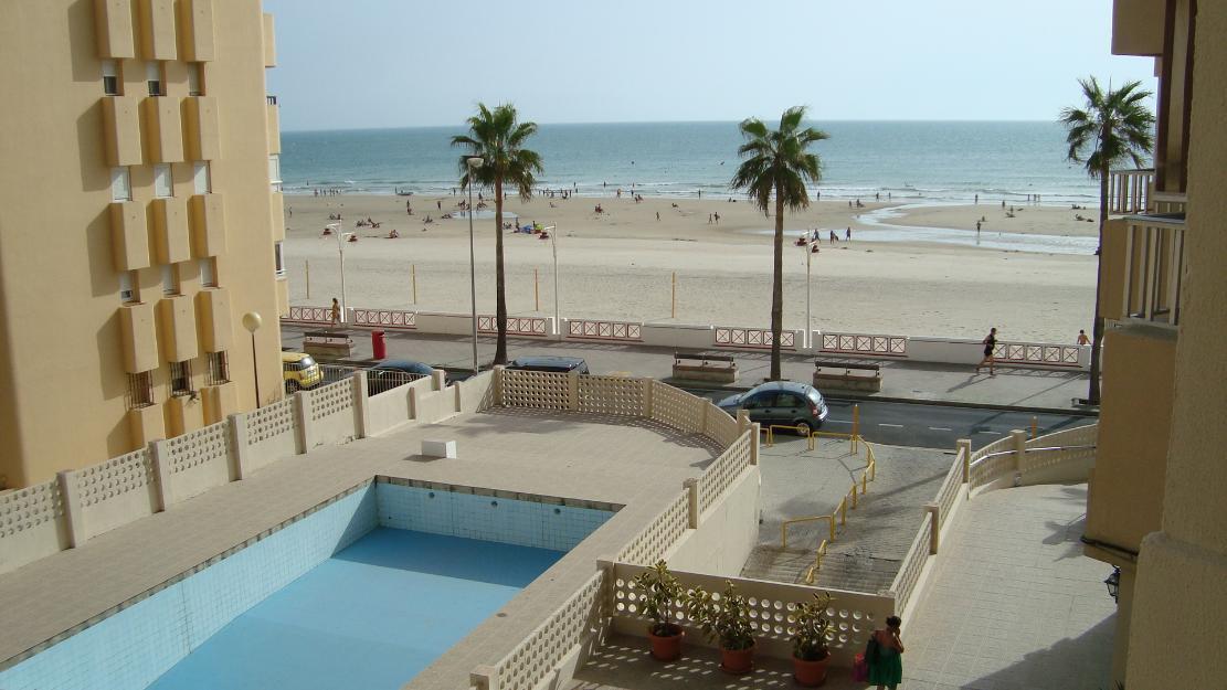 Piso de estudiantes en Cadiz, 1ª linea de playa