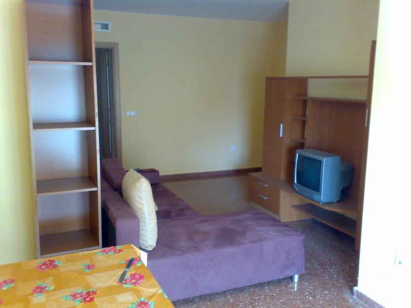 2 hab para chicas CEU Alfara Moncada, english/français