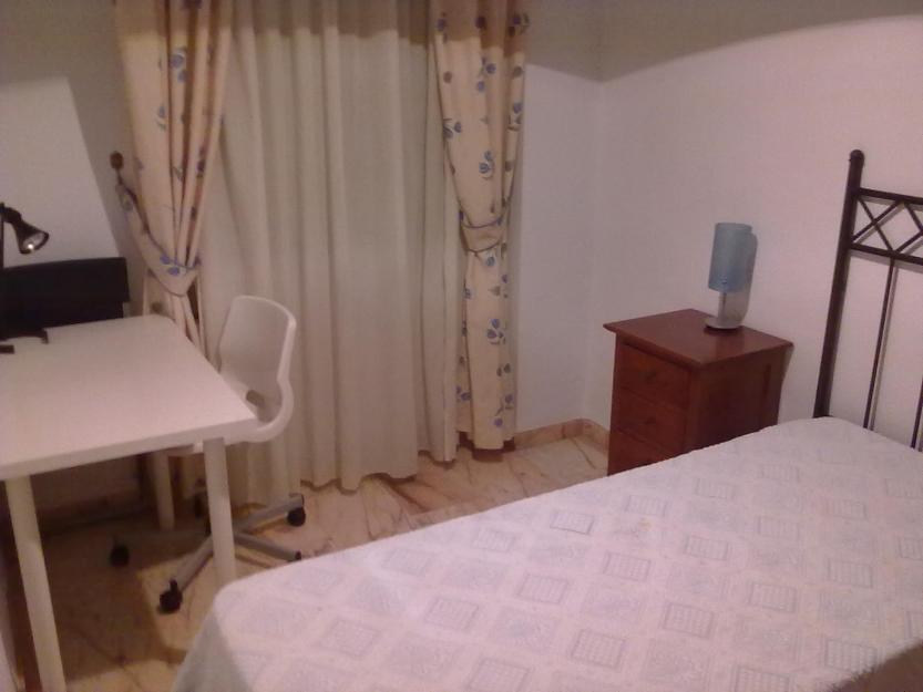 Habitación en alquiler en piso compartido