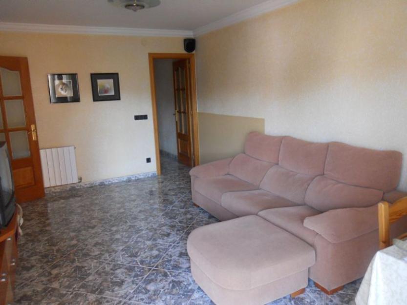Piso de 3 habitaciones en Montilivi,Girona.APIS0628