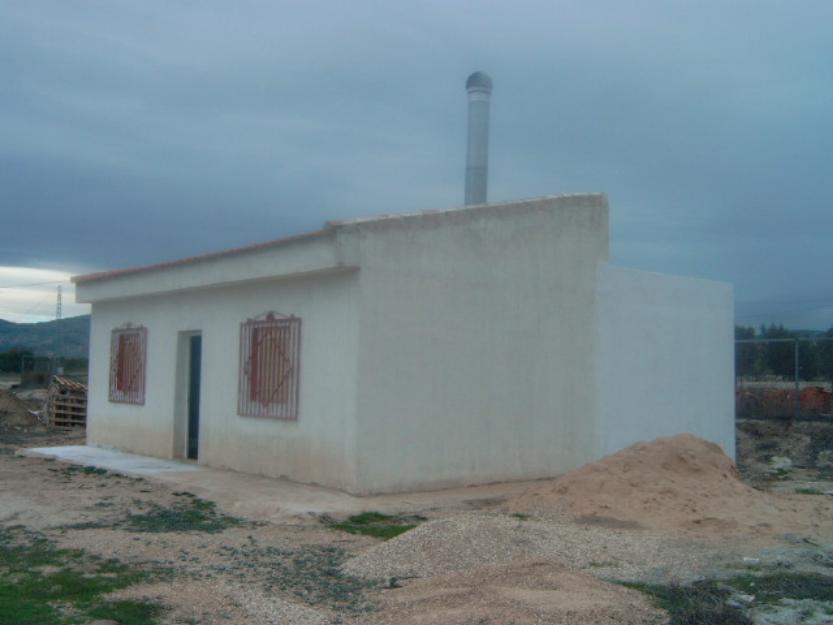 casa con terreno en castalla (Alicante)