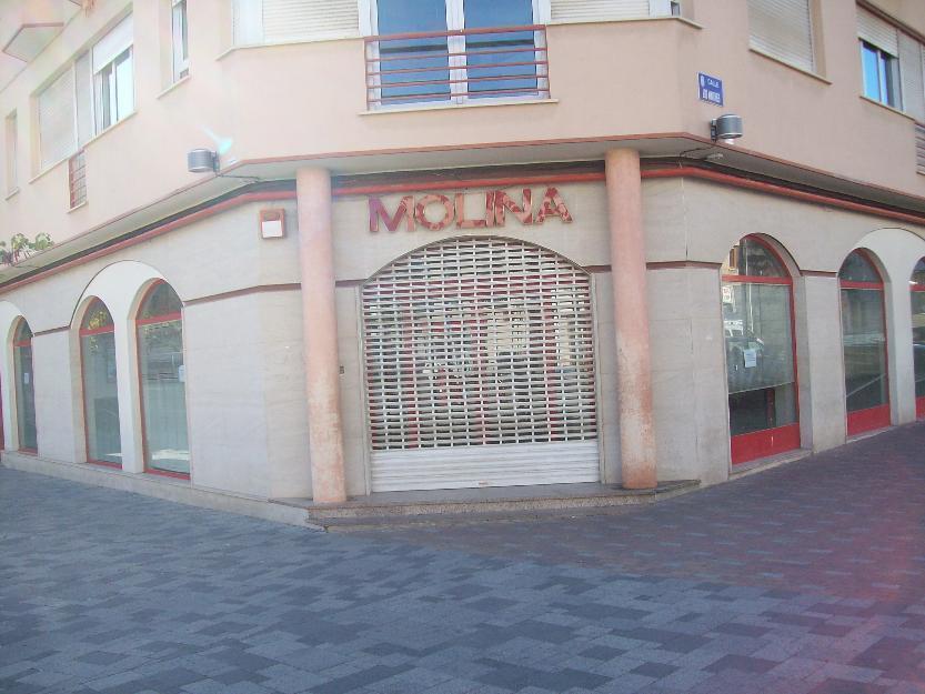 Local comercial en pleno centro de La Roda
