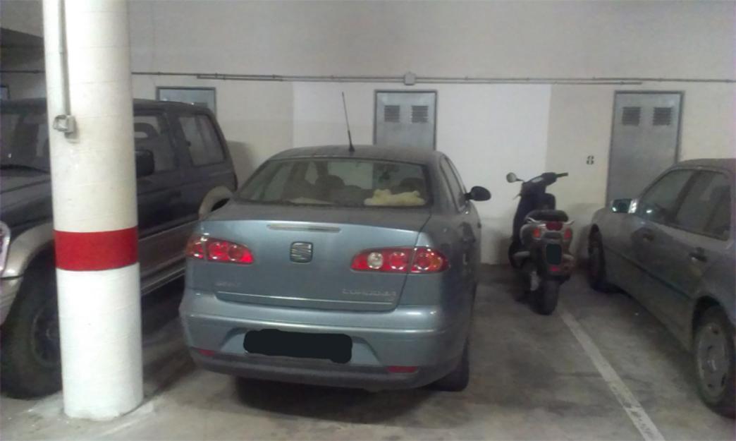 Alquilo plaza de parking mas trastero 40,00eur/mes