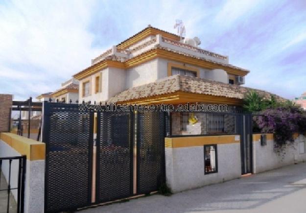 Chalet en Venta en Los Montesinos (ALICANTE) 120000 euros