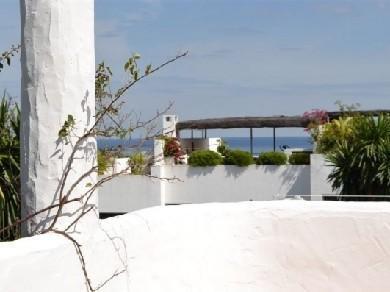 Apartamento con 2 dormitorios se alquila en Marbella, Costa del Sol