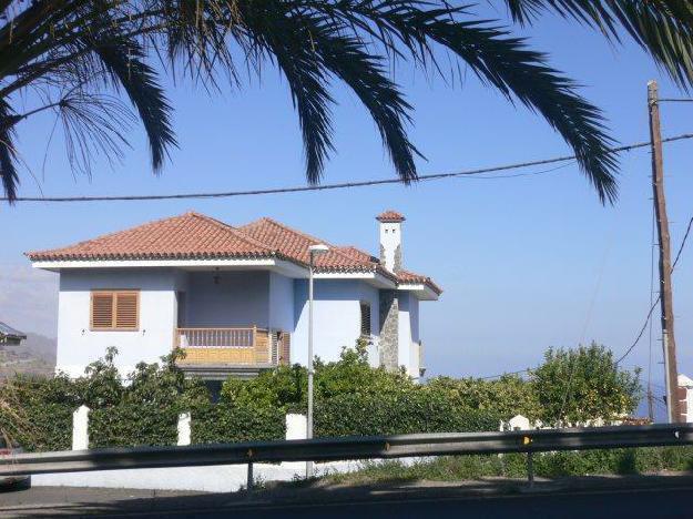 Chalet en Venta en Santa Cruz de Tenerife (S. C. TENERIFE) 600000 euros