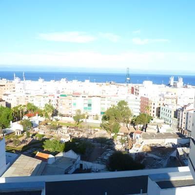 Piso en Venta en Santa Cruz de Tenerife (S. C. TENERIFE) 312000 euros