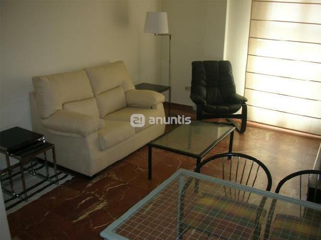 Piso en Alquiler en Almería (ALMERíA) 450 euros