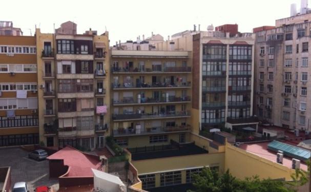 Nice flat in Barcelona- next Park