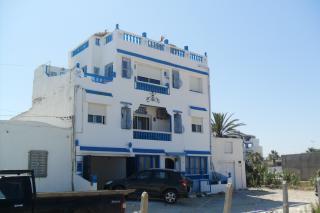 Casa : 2/4 personas - junto al mar - vistas a mar - kelibia  tunez
