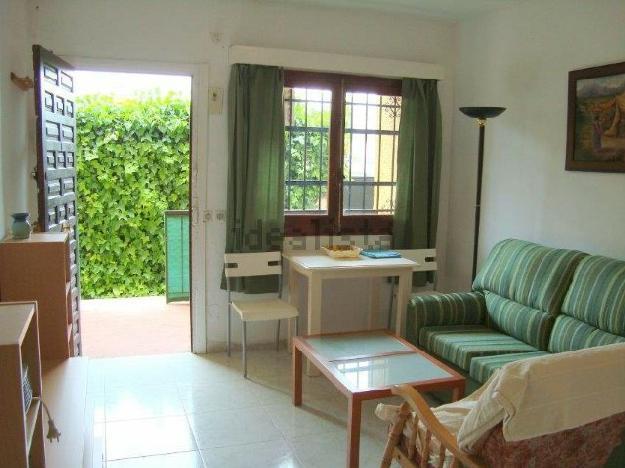 Apartamento en alquiler en ,  (Costa del Sol) - Ref. 2600926