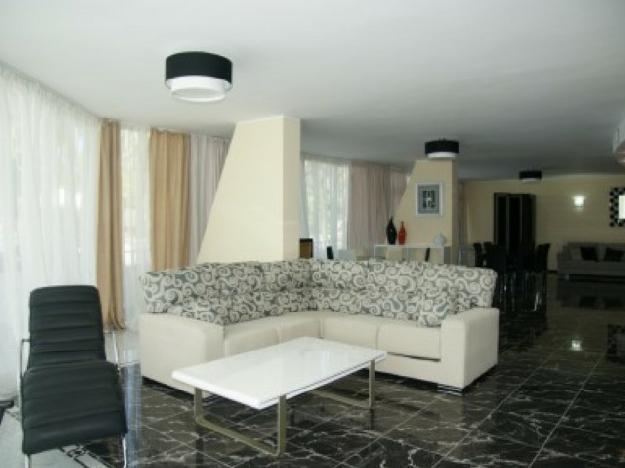 Apartamento en alquiler en ,  (Costa del Sol) - Ref. 2601655