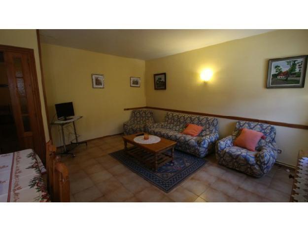 Apartamento disponible para alquiler de temporada de ski en Salardú, de dos dormitorios