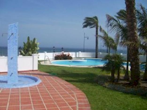 Apartamento en alquiler en ,  (Costa del Sol) - Ref. 1965477