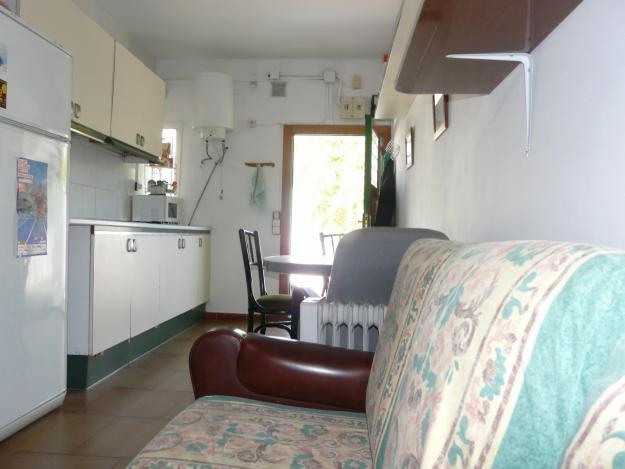Habitación con CONTRATO a trabajador/estudiante U.A.B. apartamento con terraza Cerdanyola del Vallés