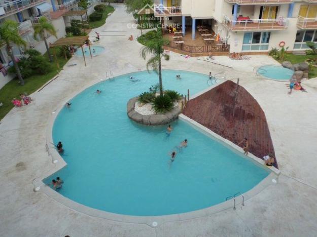Bonito apartamento con piscina